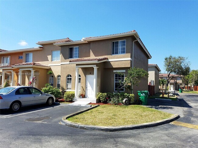 Foto del edificio - 5255 NW 112th Ave