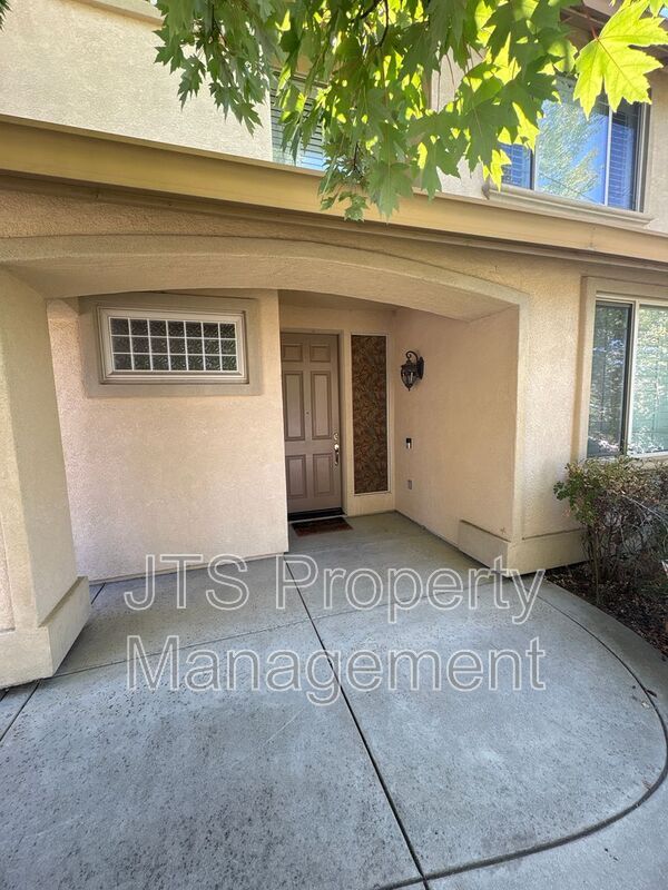 Building Photo - 3718 Bella Cruz Ct