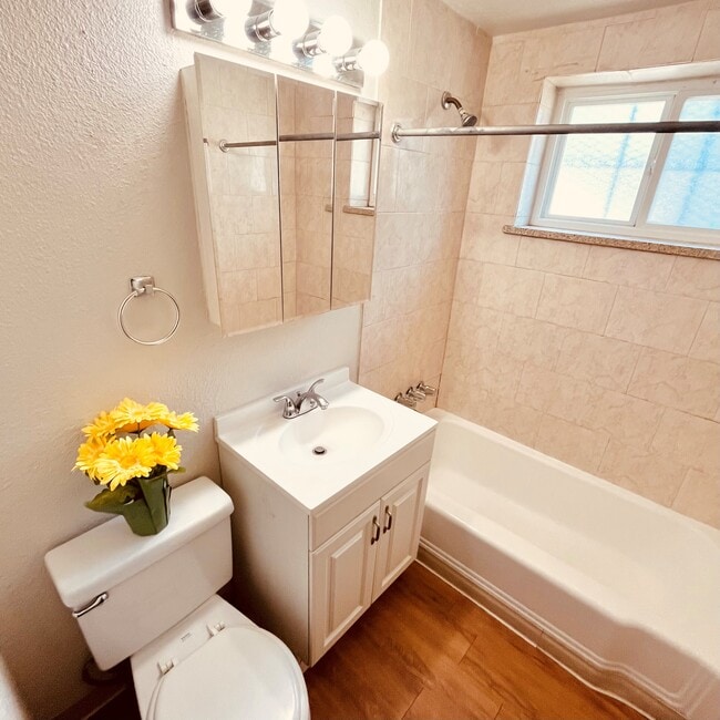 Building Photo - Lafayette Garden