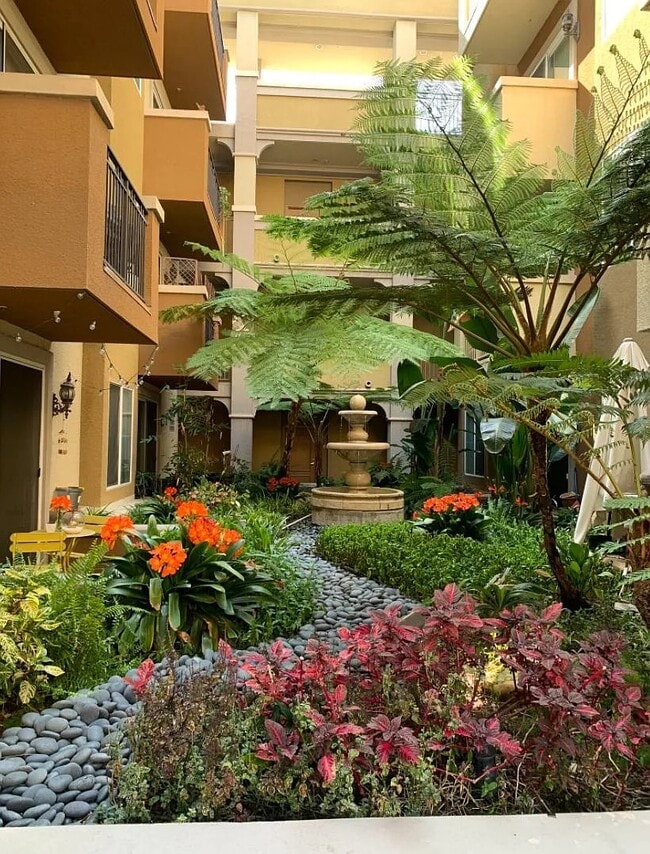 Foto del edificio - 4060 Glencoe Ave