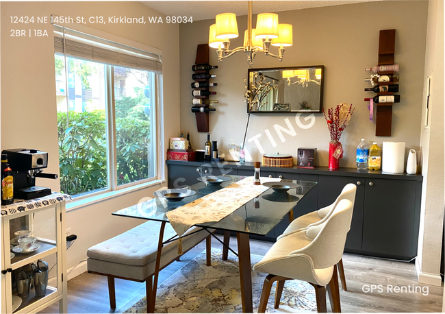 Building Photo - Fully Renovated Ground-Floor Unit – No Steps!