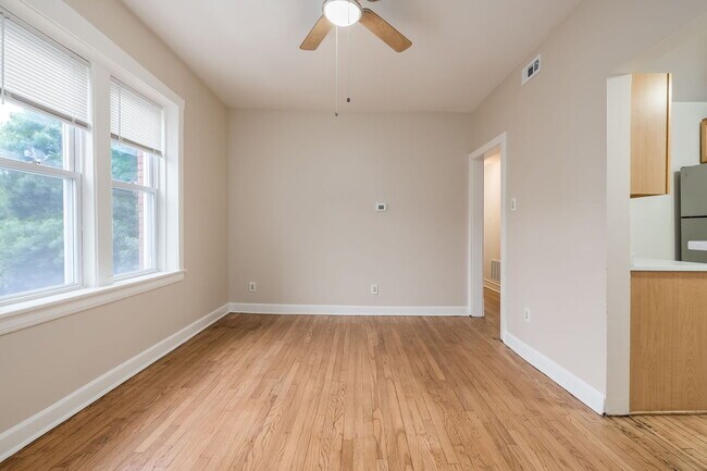 Foto del edificio - 3722 W Altgeld St
