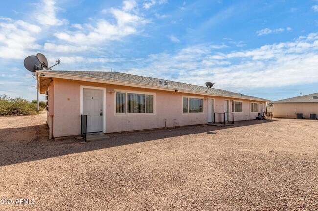 Foto del edificio - 4015 N Montezuma Dr