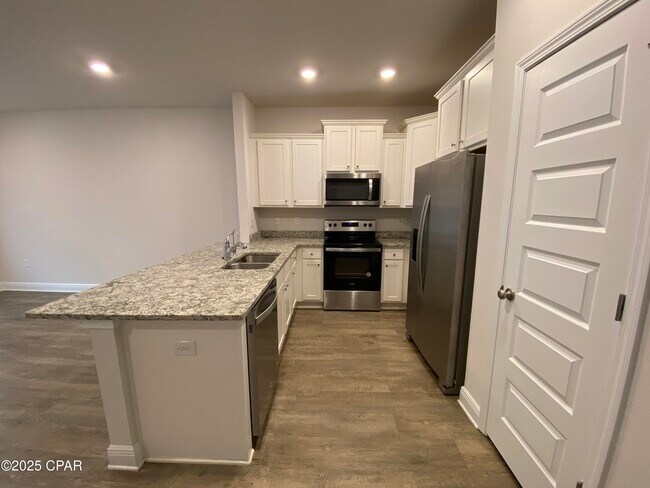 Building Photo - 1606 Caleigh Ct