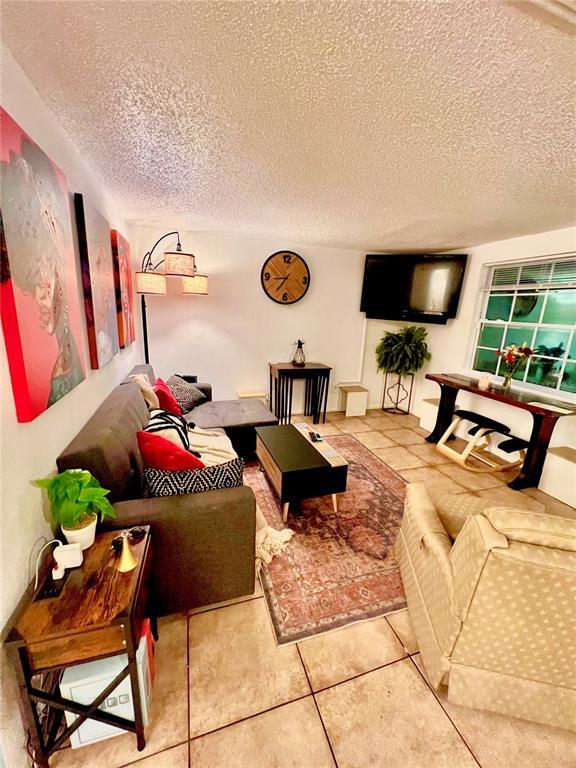 Foto del edificio - 1011 57th Ave Terrace E