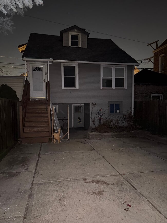 Photo - 4800 S Seeley Ave House