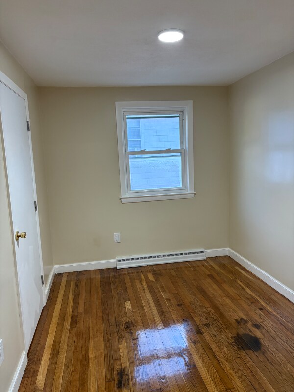 Building Photo - 131 Itasca St