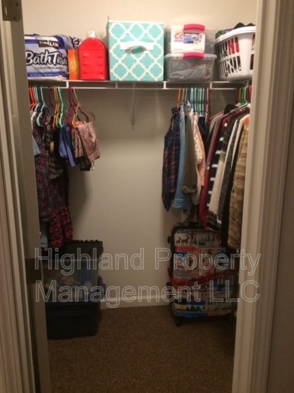 Foto del edificio - 530 NE Stadium Way