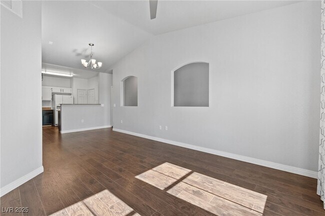 Foto del edificio - 10550 W Alexander Rd
