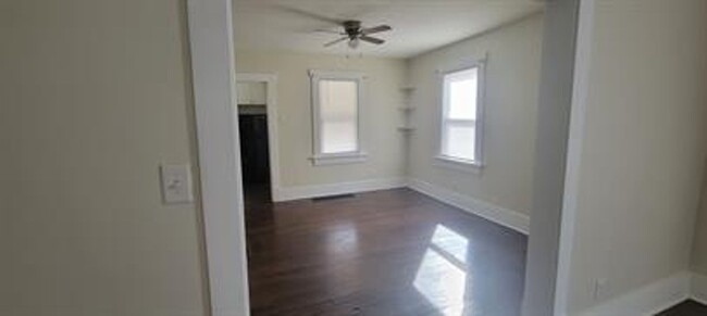 Foto del edificio - Seconds to downtown Decatur! 2 bedroom, 1 ...