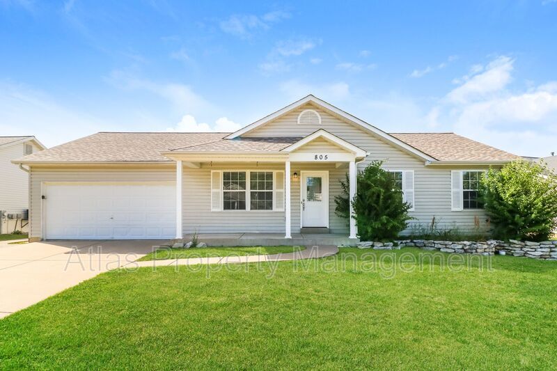 Foto principal - 805 Whisper Creek Ct