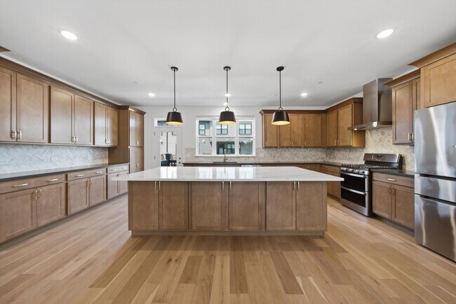 Foto del edificio - 8367 Mulberry Ave