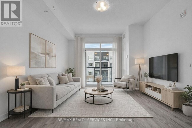 Building Photo - 5055 Greenlane