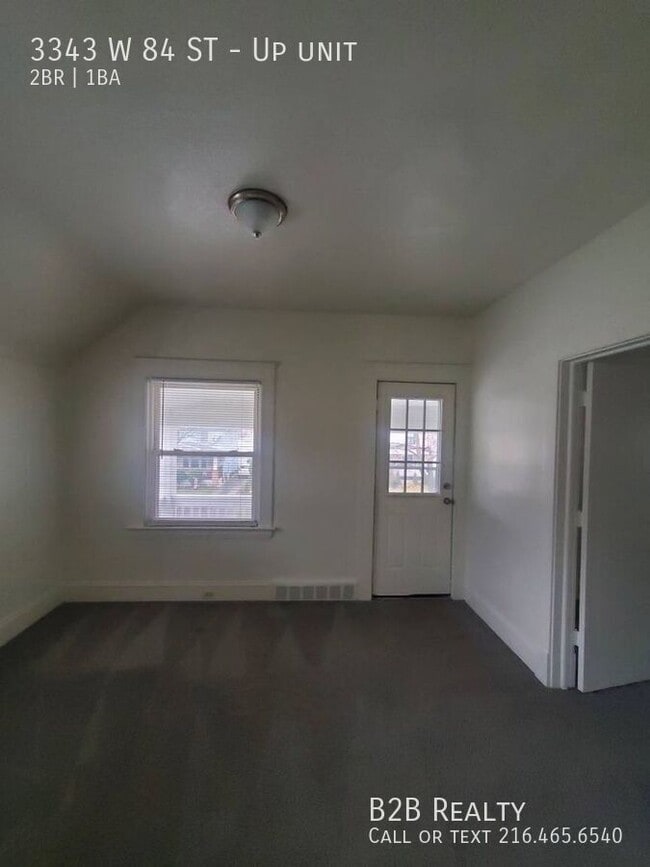 Foto del edificio - 3343 W 84th St