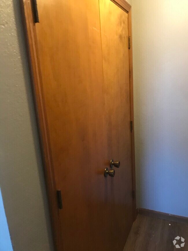 Jefferson Heights Pet Friendly Apartments for Rent Jefferson City, MO