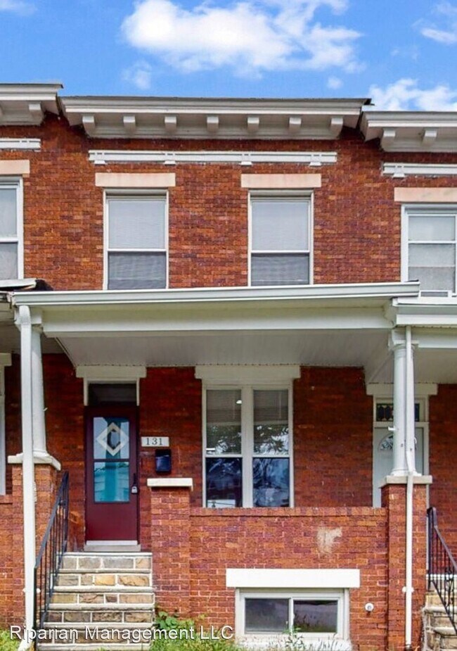 Foto del edificio - 3 br, 2 bath House - 131 Collins Ave