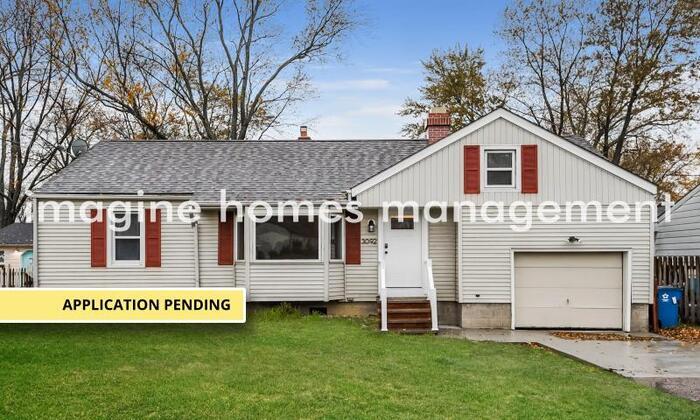 Primary Photo - Large 3 Bedroom Single Family Home in Will...