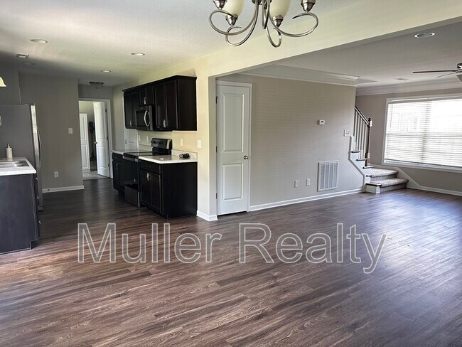 Building Photo - 7959 Cambridge Reserve Dr