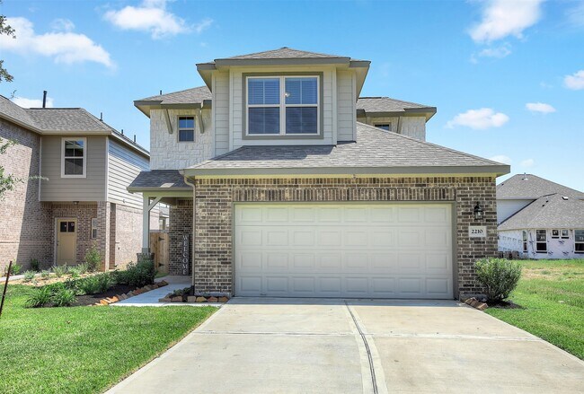 Building Photo - 2210 Windy Grove Dr