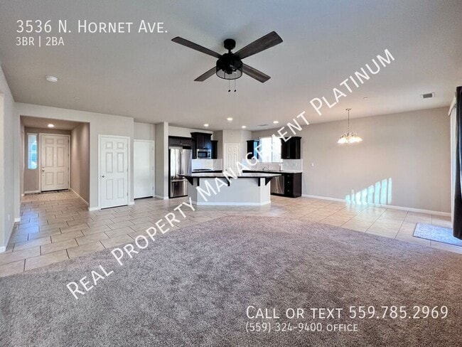 Foto del edificio - 3536 N Hornet Ave