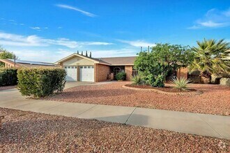 Building Photo - 11755 Trey Burton Dr