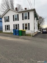 Building Photo - 33 Pilgrim Ave