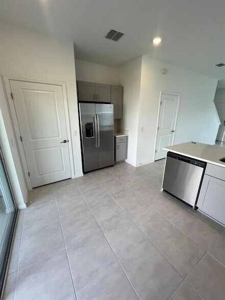 Building Photo - 3112 Skyline Lp