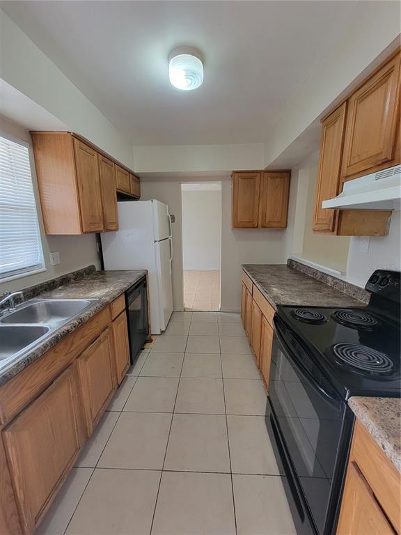Foto del edificio - 5856 Berry St