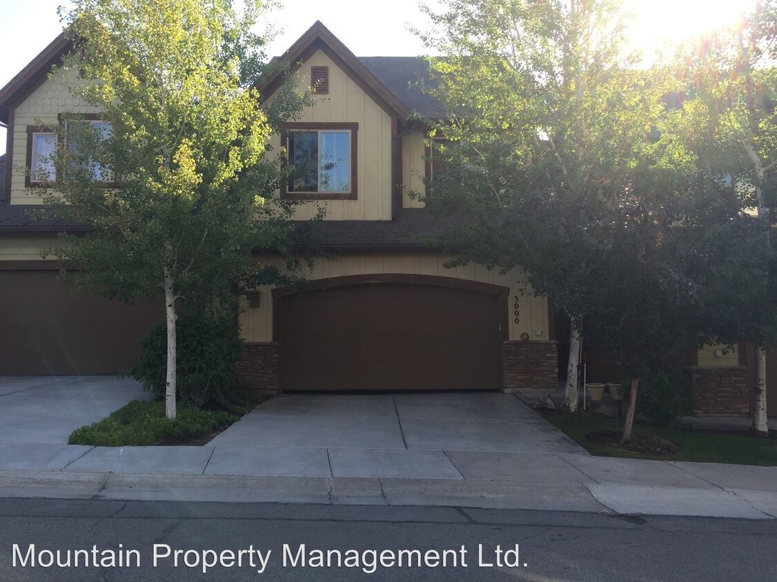 Foto principal - 3000 Canyon Link Dr