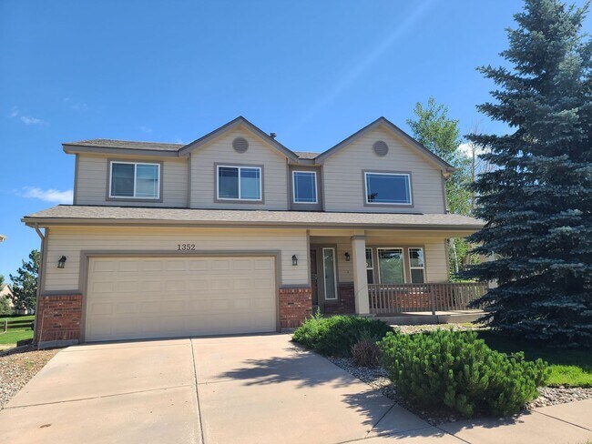 Building Photo - Beautiful clean home ready to move in on 0...