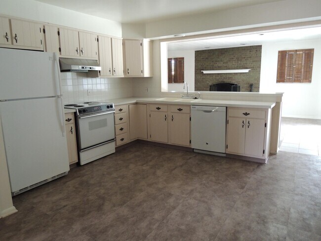 Foto del edificio - 4430 Reed St