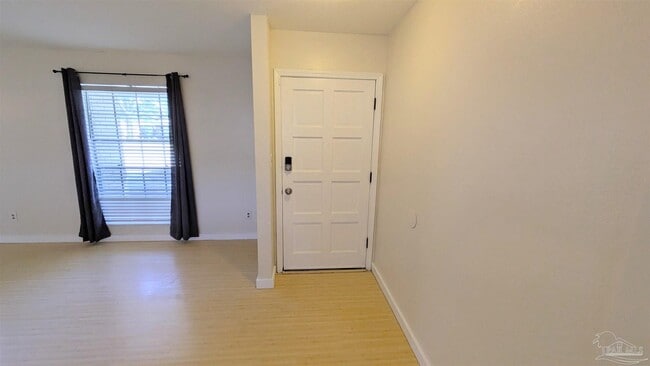 Building Photo - 8455 Lofton Dr