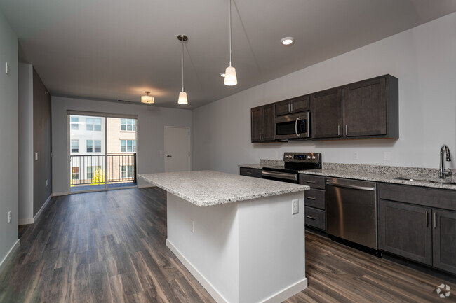 1BR, 1BA - B2 - Midtown Reserve Apartments