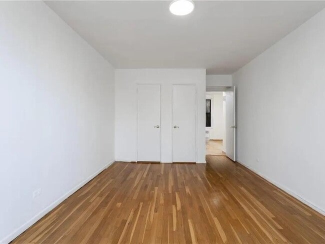 Building Photo - 488 Ocean Pkwy