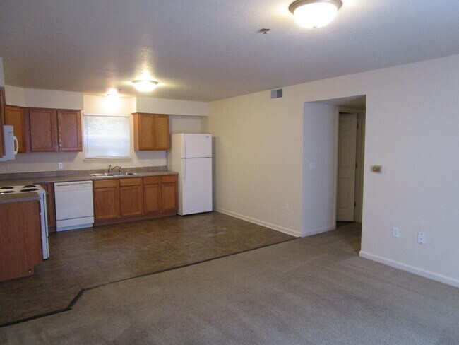Building Photo - 5451 S Bethel Church Rd
