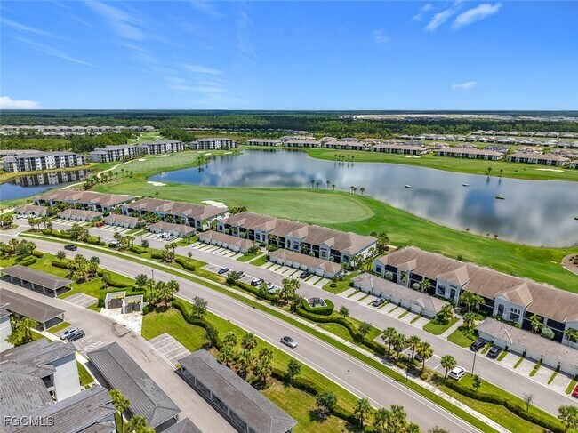 Foto del edificio - 43031 Greenway Blvd