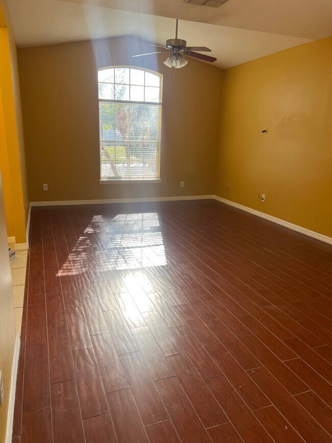 Building Photo - 4359 Spring Blossom Dr