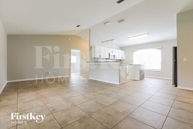 Foto del edificio - 1618 Purple Ln