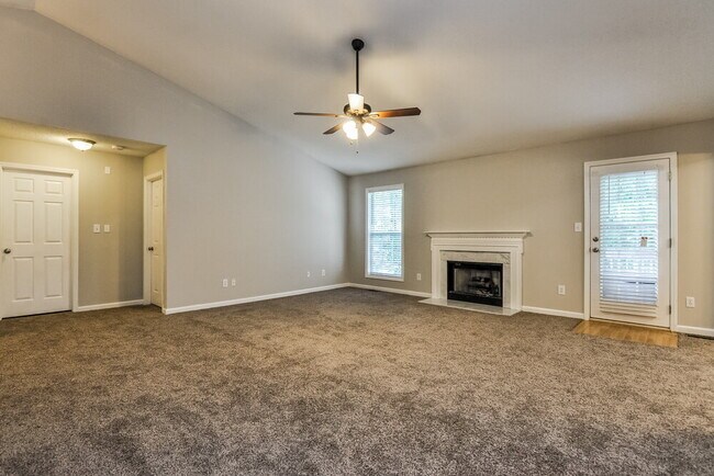 Building Photo - 1501 Poplar Ridge Rd