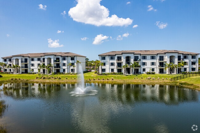 Building Photo - The Grove at Portofino Vineyards