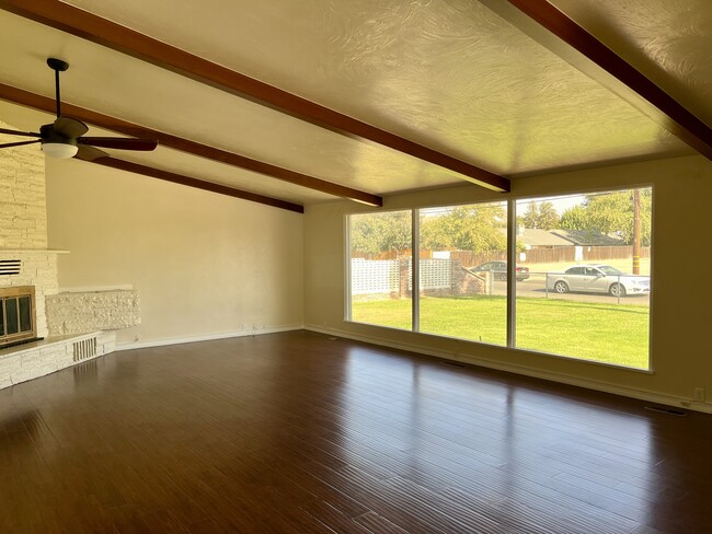 Beautiful exposed beams leading to picturesque windows - 1235 N Prospect St