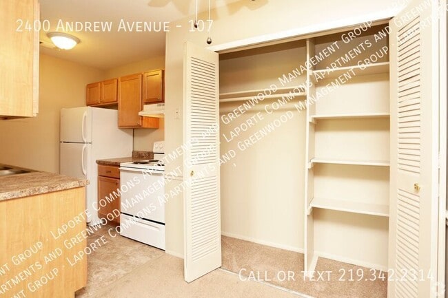 Foto del edificio - 2400 Andrew Ave