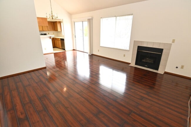 Building Photo - 1032 Summerplace Dr