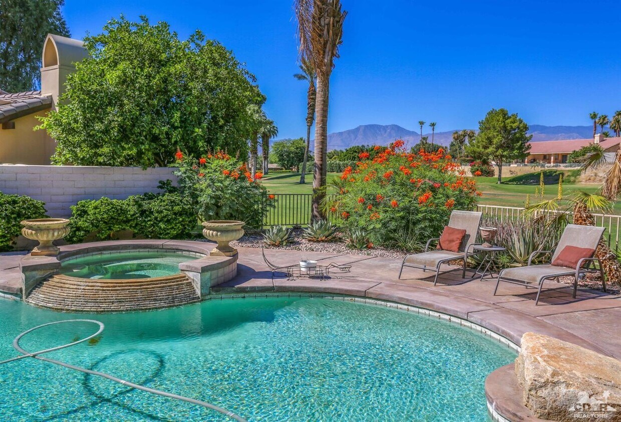 Primary Photo - 42645 Castle Harbor Ct