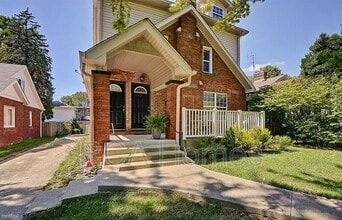 Building Photo - 52 Jenny Ln