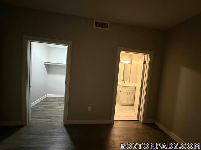 Foto del edificio - 23 Central Ave