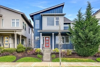 Building Photo - 6935 SE Red Alder St