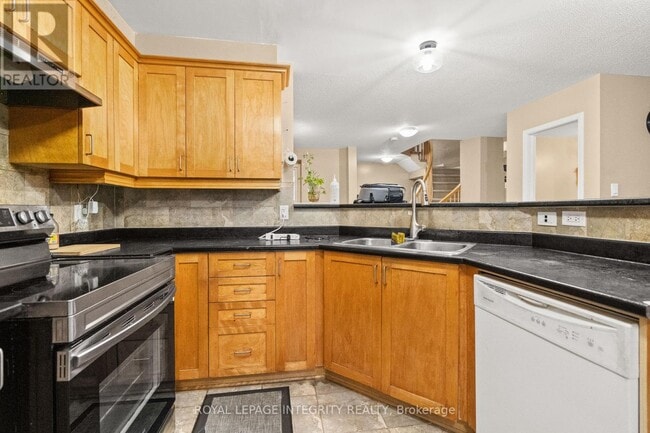 Photo du bâtiment - 1113 Marconi Ave