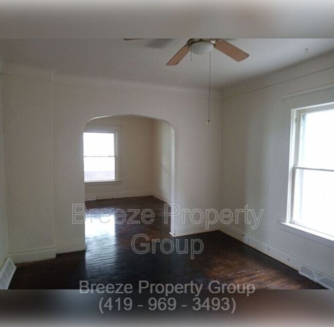 Foto del edificio - 713 Orchard St