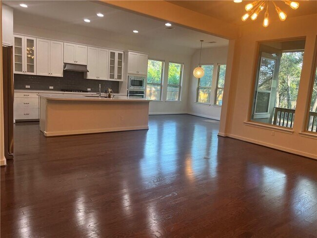 Building Photo - 8309 Evelina Trail